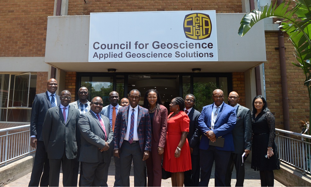  Visit By Minister Mosebenzi Zwane To The Council For Geoscience